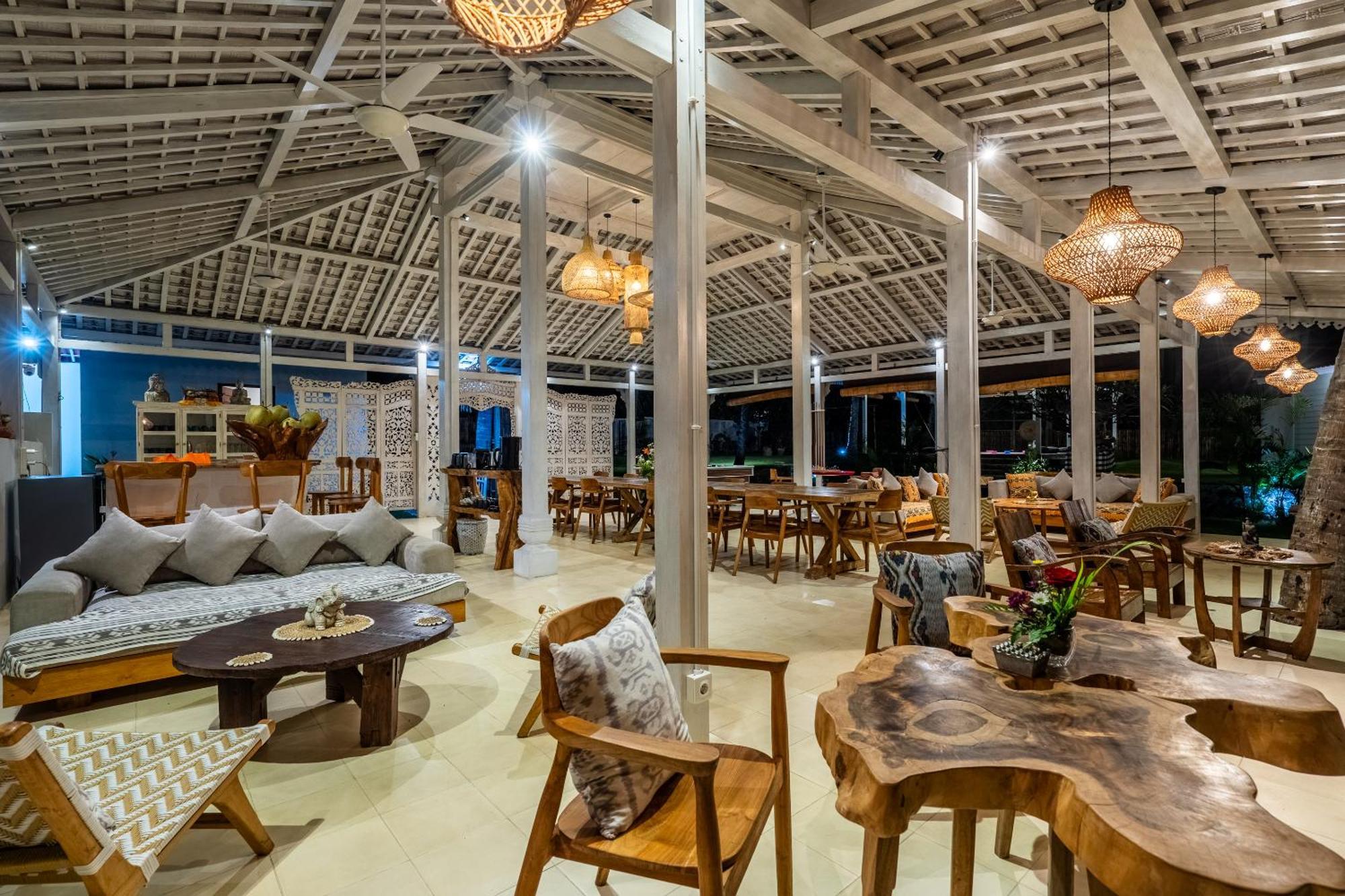 Senang Resort Tianyar ภายนอก รูปภาพ